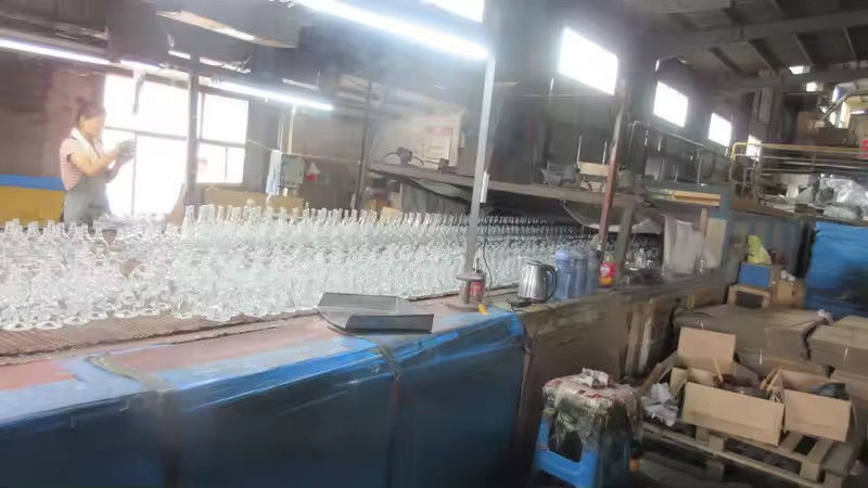 Shandong Rich Glass Products Co., Ltd 製造者の生産ライン